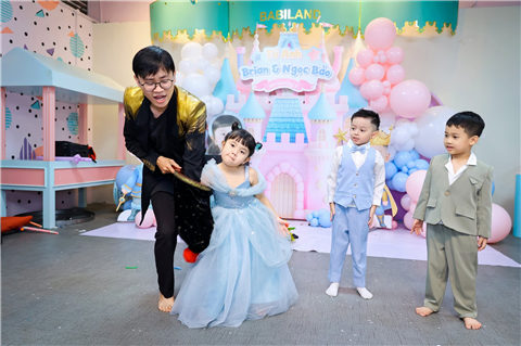 Ảnh Thuê ảo thuật gia ở Long Biên 0911691080